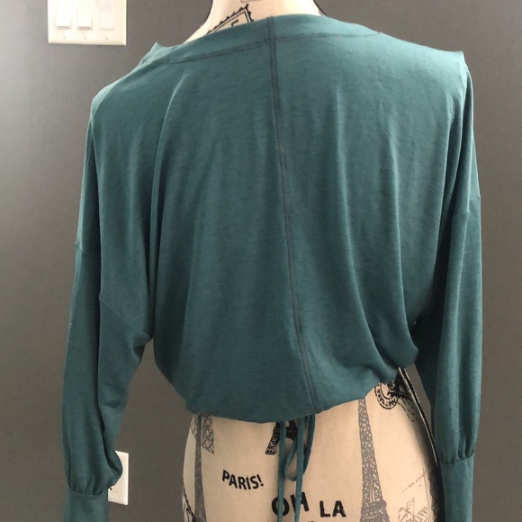 Free People Movement Radiant Wrap Layer - Picture 4 of 4